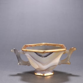 One piece of agate gold-filled amphora