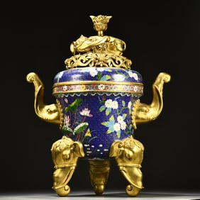 A piece of copper tire gilt Taiping has like an aromatherapy burner