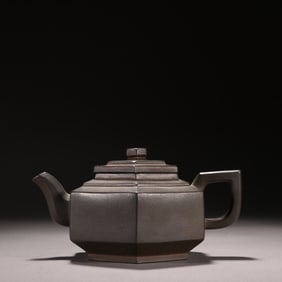 A piece of Shi Xiaoma's purple sand teapot