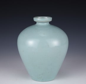 A Ru kiln azure glazed plum vase from the Song Dynasty