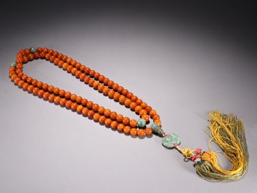 A piece of Qing Dynasty beeswax 108 Buddha beads
