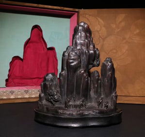 A Qing Dynasty old agarwood shanzi character story ornament