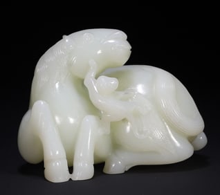 A piece of white jade immediately sealed for the ornament