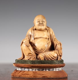A Maitreya Buddha statue of Shoushan stone