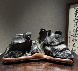 A piece of Qing Dynasty Lingbi stone Wenfang Shanzi