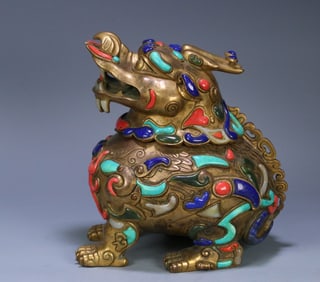 A piece of the Qing Dynasty court bronze gilt inlaid Baibao incense diffuser burner