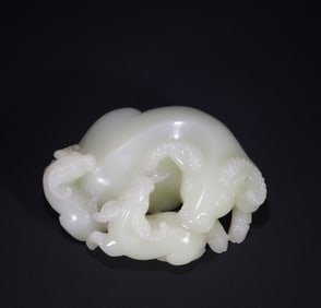 A piece of jujube red skin Sanyang Kaitai ornaments
