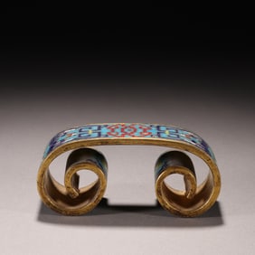 A piece of Qing Dynasty gilt cloisonné enamel color Fushou pattern ink bed