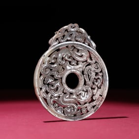 A piece of Hetian jade seed material glass dragon