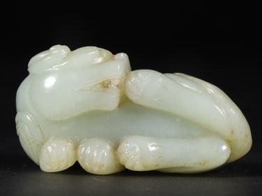 A piece of Qing Dynasty Hetian jade to play with