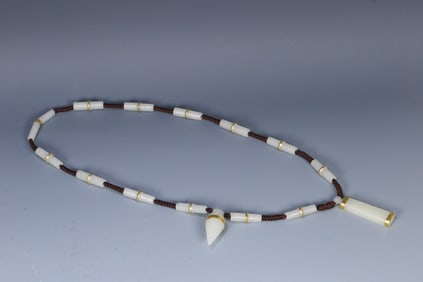 A Hetian jade gold-filled necklace of Liaojin