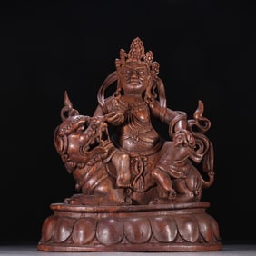 A statue of the god of wealth of agarwood from the Qing Dynasty