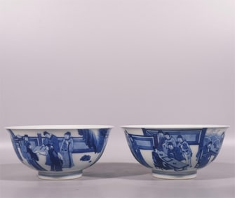 A pair of blue and white figures of the Qing Dynasty Kangxi year eighteen bachelor bowls