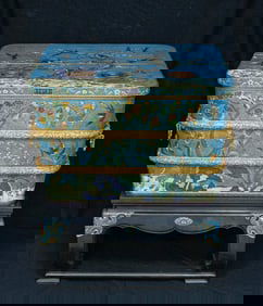 A piece of thin cloisonné enamel from the Qing Dynasty refrigerator