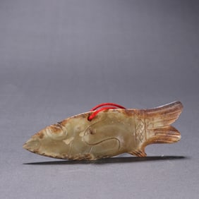 A piece of river grinding jade fish of the Red Mountain culture