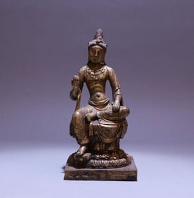 A bronze gilt Buddha statue of the Northern Wei Dynasty