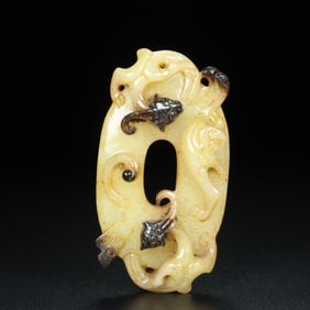 A piece of Hetian jade jade pendant from the Han Dynasty