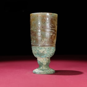 A piece of Zhanhan and Tian jade goblet