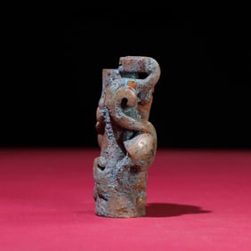 A piece full of patina, rust, uncleaned high-relief seed material, dragon lezi