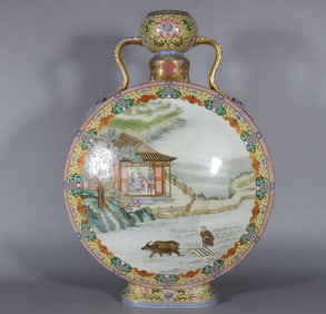 A piece of the Qing Dynasty Qianlong year of the pastel yellow glaze entwined branch lotus boat