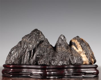 A pen holder of Taihu stone