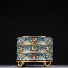 A piece of bronze gilt cloisonne floral pattern bamboo tube furnace from the Qing Dynasty
