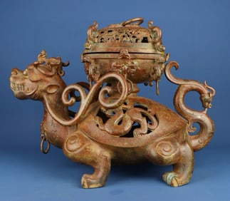 A bronze dragon turtle smoker from the Han Dynasty