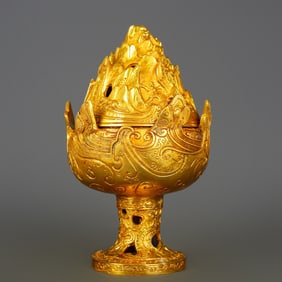 A bronze gilt real Jin Boshan furnace from the Han Dynasty