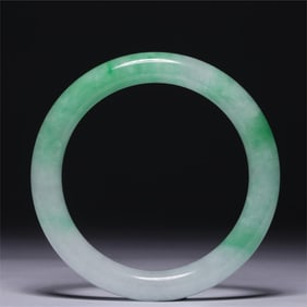 A piece of jade bracelet from the Qing Dynasty