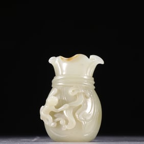 A carving piece of Hetian jade in the Qing Dynasty