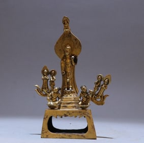 A bronze gilt Buddha statue of the Northern Wei Dynasty