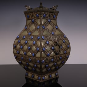 A Han Dynasty gold and silver jade vase