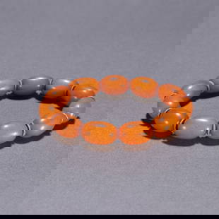 A bracelet of beeswax jujube beads from the Qing Dynasty: A beeswax jujube bead bracelet from the Qing Dynasty Size: Pearl D:1.1cm W:13.7g (The Dimensions Of All Batches Are Manually Measured.If You Need More Detailed Information, Please Contact Our Customer