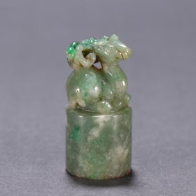 A piece of jade deer button seal from the Qing Dynasty