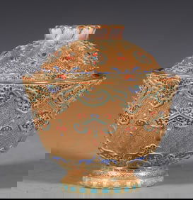 A piece of the Qing Dynasty Qianlong year carved Ruyi depicted gold 10,000 characters two to cover