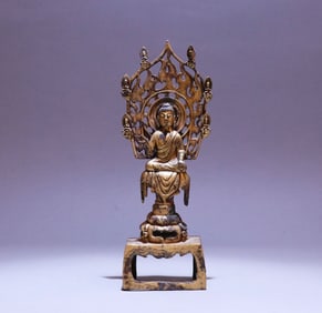 A bronze gilt Buddha statue of the Northern Wei Dynasty