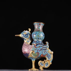 A piece of copper tire cloisonné enamel rooster honor
