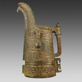 A bronze double-dragon beast-faced vessel from the Western Zhou Dynasty