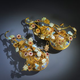 A pair of filigree inlaid multi-treasure jewelry boxes