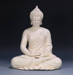 A Ming Dynasty statue of Sakyamuni in Zongdehua porcelain: The Ming Dynasty's He Dynasty Zongde porcelain Sakyamuni statue Size: H:31x25x18.5cm (The Dimensions Of All Batches Are Manually Measured.If You Need More Detailed Information, Please Contact Our Cust