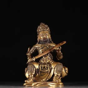 A bronze gilt statue of the Heavenly King from the Qing Dynasty