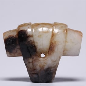 A piece of Hetian jade seed material before the Ming Dynasty with the first three holes of the
