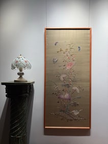 A piece of Cantonese embroidery of flowers and birds from the Qing Dynasty