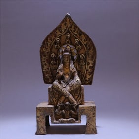 A bronze gilt Buddha statue of the Northern Wei Dynasty