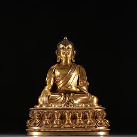 A bronze gilt statue of Sakyamuni from the Qing Dynasty