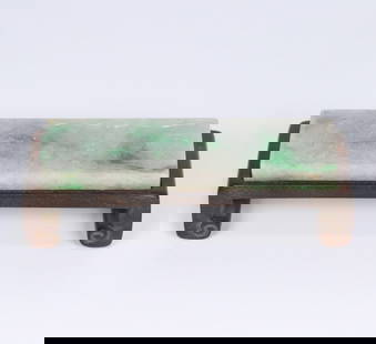 A piece of jade rosewood character story ink bed from the Qing Dynasty: Qing Dynasty jade rosewood character story ink bed SIZE: 10.7x3.7x2.8cm W:94.2g (The Dimensions Of All Batches Are Manually Measured.If You Need More Detailed Information, Please Contact Our Customer