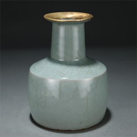 A paper vase from an official kiln in the Song Dynasty