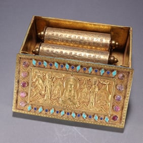 A set of bronze gilt gemstones and silver gilt scriptures from the Qing Dynasty
