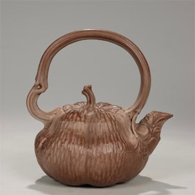 A Qing Dynasty Chen Mingyuan gourd bucket