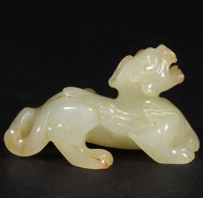A beautiful Hetian jade beast ornament